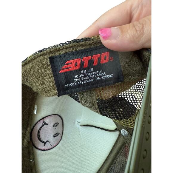 Otto Women's Green Smiley Face Camouflage Foam Mesh Trucker Cap One Size - Picture 8 of 8